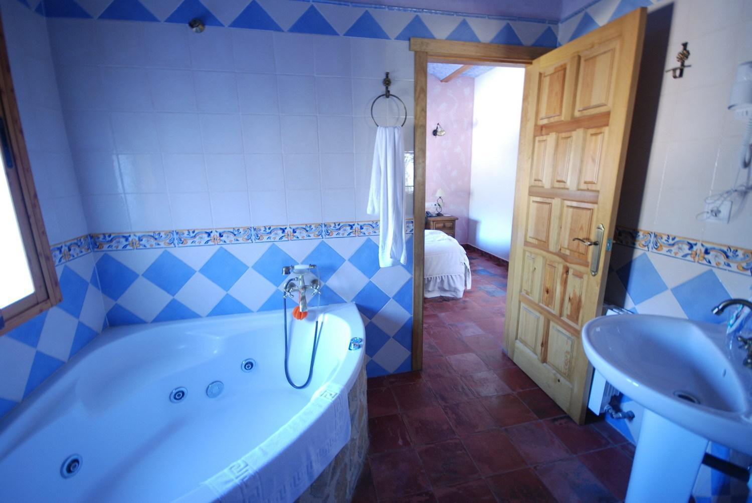 Hospederia Rio Zumeta Spa Santiago de la Espada Extérieur photo