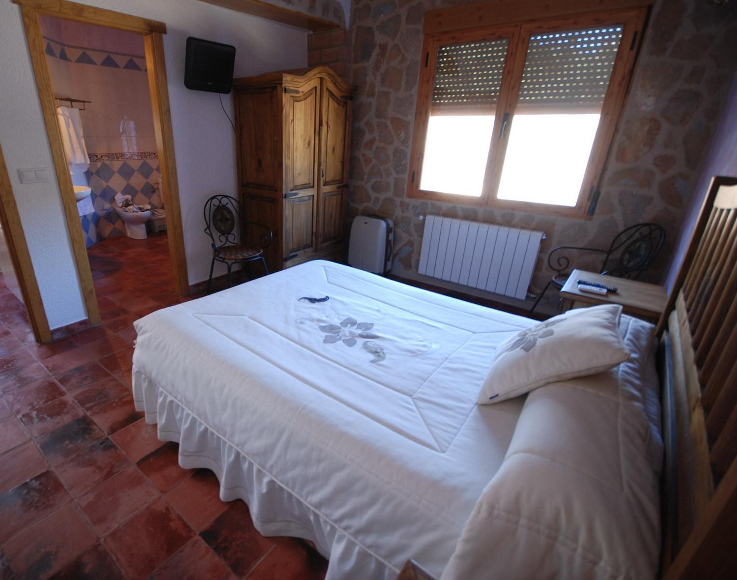 Hospederia Rio Zumeta Spa Santiago de la Espada Extérieur photo
