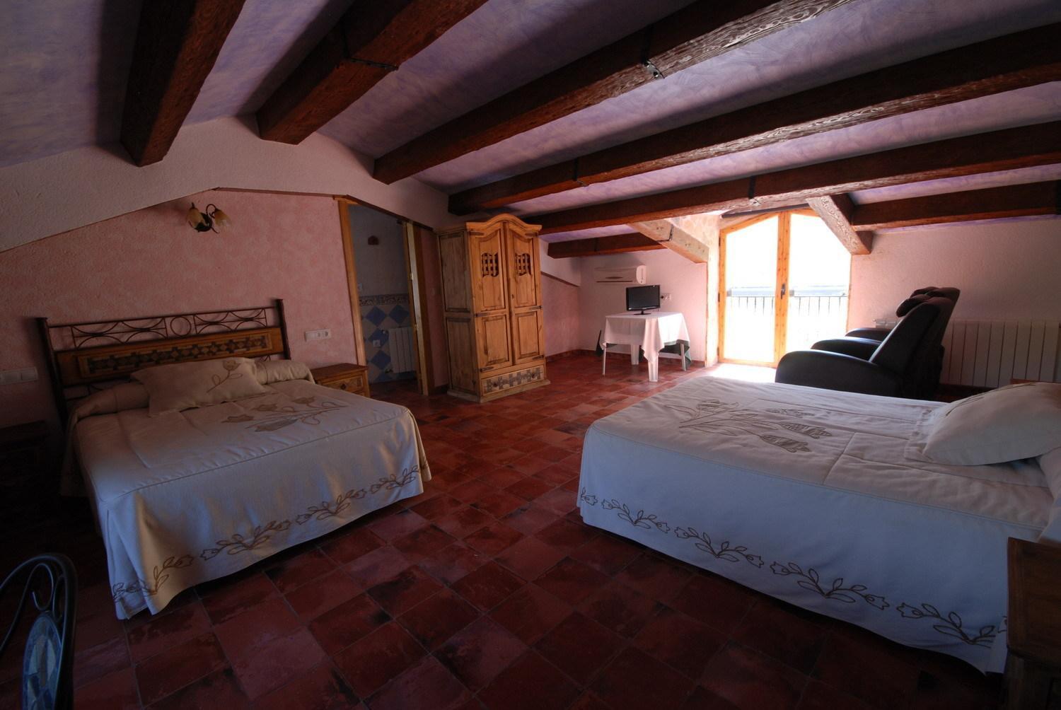 Hospederia Rio Zumeta Spa Santiago de la Espada Extérieur photo